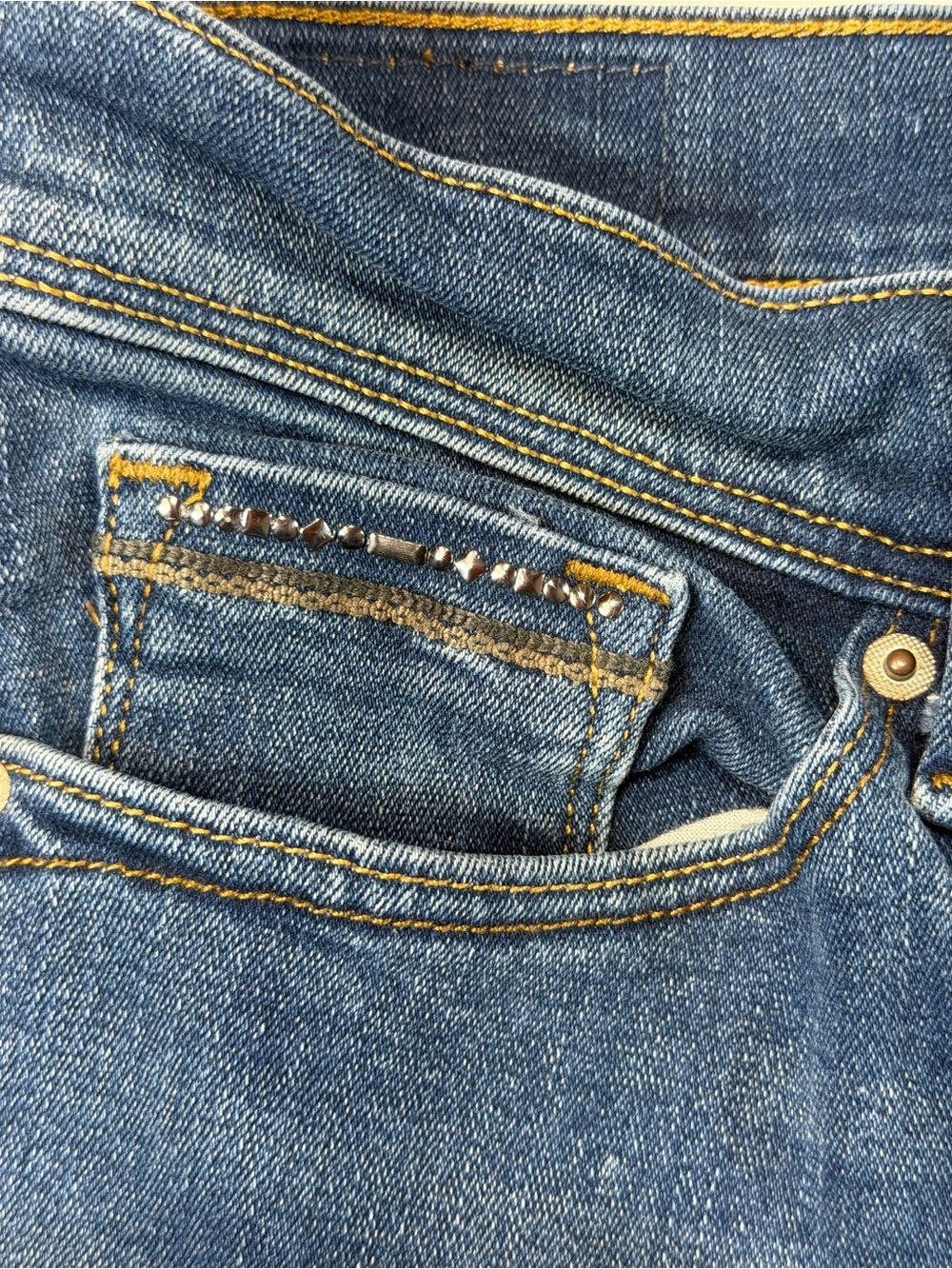 Levi's Dark Blue Perfectly Slimming 512 Boot Cut Jeans Sz 16 with Rhinestone - Picture 3 of 12